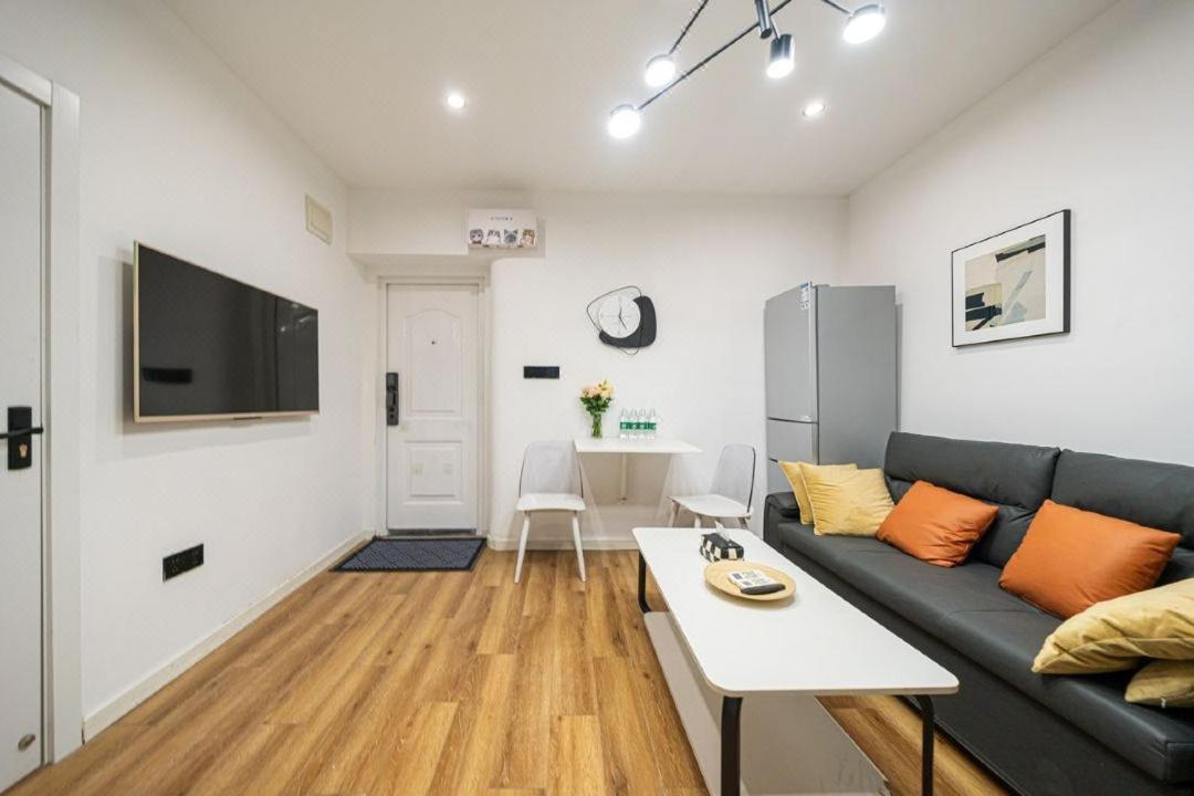 公寓 Hills&well-time Family Fuxing 3 Bedrooms Near Line 1 Changshu Rd And Near Jing'an Temple 上海